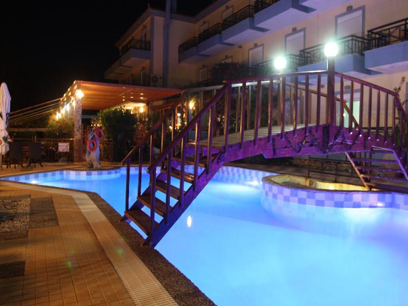 Pebble Beach Hotel Plomari ภายนอก รูปภาพ