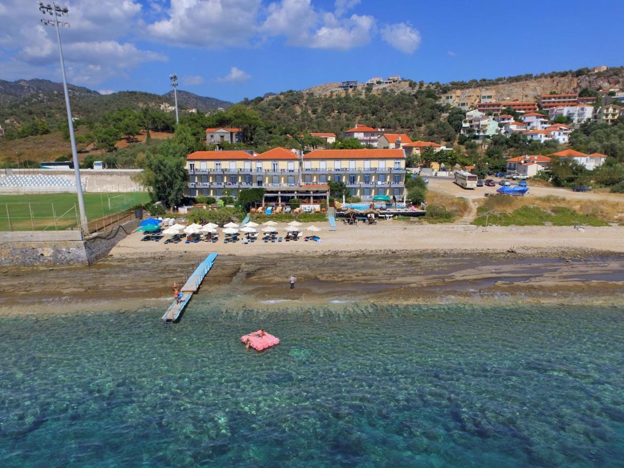Pebble Beach Hotel Plomari ภายนอก รูปภาพ